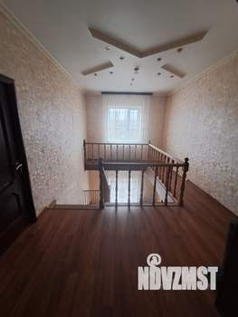 Дом 200м², 2-этажный, на длительный срок,