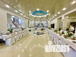 Дом 1100м², 3-этажный, посуточно,