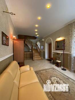 Коттедж 690м², 3-этажный, на длительный срок,