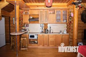 Дом 200м², 2-этажный, посуточно,