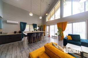 Дом 135м², 2-этажный, посуточно,