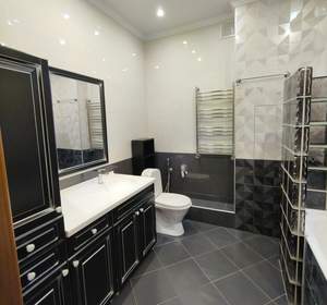 Дом 354м², 3-этажный, на длительный срок,