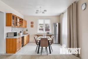 Дом 140м², 2-этажный, посуточно,