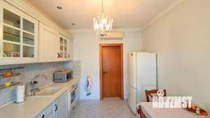 Дом 200м², 2-этажный, на длительный срок,