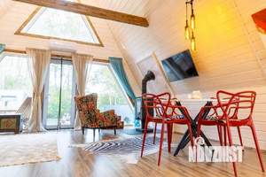 Дом 58м², 2-этажный, посуточно,