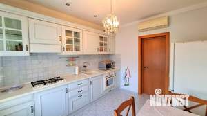 Дом 200м², 2-этажный, на длительный срок,