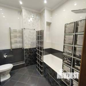 Дом 354м², 3-этажный, на длительный срок,