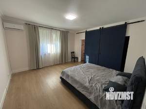Коттедж 220м², 2-этажный, на длительный срок,