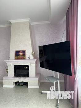 Дом 200м², 2-этажный, на длительный срок,