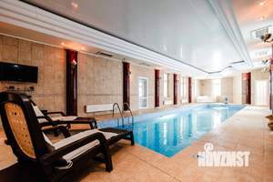 Дом 520м², 2-этажный, посуточно,