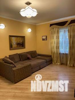 Дом 280м², 3-этажный, на длительный срок,