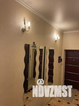 Дом 280м², 3-этажный, на длительный срок,