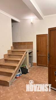 Дом 290м², 3-этажный, участок 17 сот.