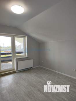 Дом 180м², 2-этажный, участок 6 сот.