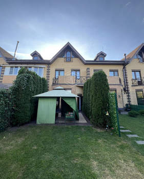 Дом 193м², 2-этажный, участок 2 сот.