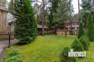 Коттедж 614м², 3-этажный, участок 12 сот.