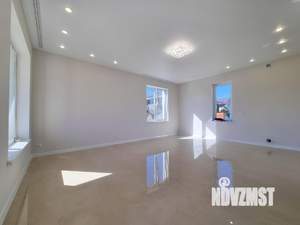 Коттедж 170м², 2-этажный, участок 10 сот.