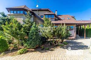 Дом 400м², 3-этажный, участок 12 сот.