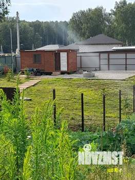 Дом 38м², 11-этажный, участок 8 сот.