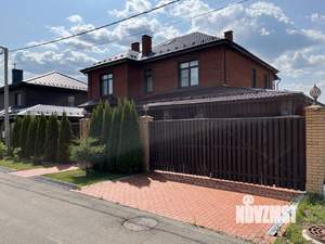 Коттедж 300м², 3-этажный, участок 10 сот.