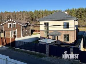 Коттедж 185м², 2-этажный, участок 5 сот.