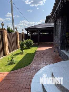 Коттедж 300м², 3-этажный, участок 10 сот.