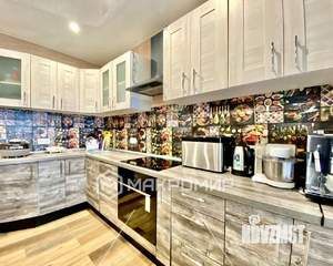 Дом 132м², 3-этажный, участок 6 сот.