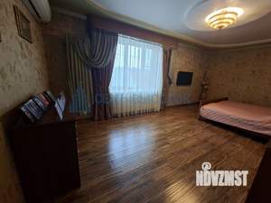Дом 205м², 2-этажный, участок 7 сот.