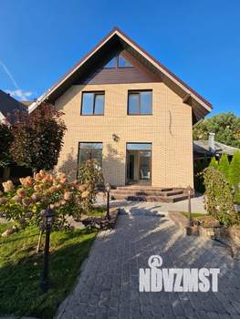 Дом 206м², 2-этажный, участок 7 сот.