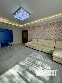 Дом 200м², 2-этажный, участок 10 сот.