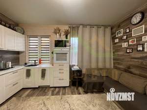 Дом 65м², 2-этажный, участок 9 сот.