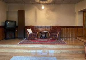 Дом 200м², 3-этажный, участок 9 сот.