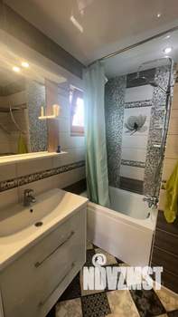 Дом 163м², 2-этажный, участок 8 сот.