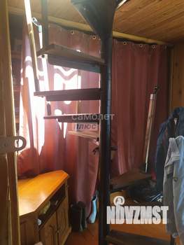 Дом 84м², 2-этажный, участок 9 сот.