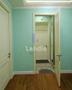 Дом 137м², 3-этажный, участок 1 сот.