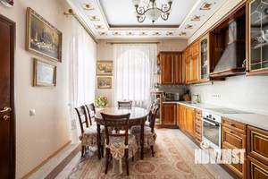 Дом 660м², 3-этажный, участок 41 сот.