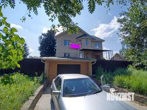 Коттедж 350м², 4-этажный, участок 10 сот.