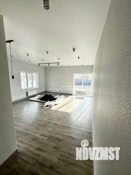 Дом 96м², 1-этажный, участок 7 сот.