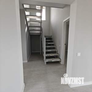 Коттедж 151м², 2-этажный, участок 6 сот.