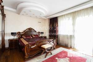 Дом 245м², 2-этажный, участок 13 сот.