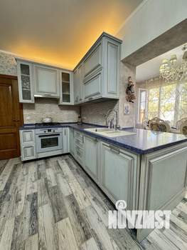 Дом 200м², 2-этажный, участок 10 сот.