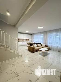 Дом 134м², 2-этажный, участок 5 сот.