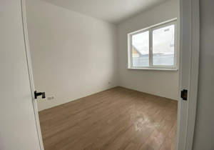 Дом 120м², 2-этажный, участок 5 сот.