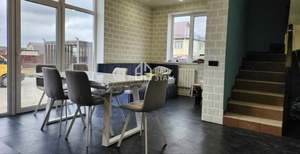 Дом 98м², 2-этажный, участок 12 сот.