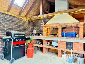 Дом 182м², 2-этажный, участок 6 сот.