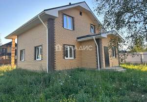 Дом 161м², 2-этажный, участок 8 сот.