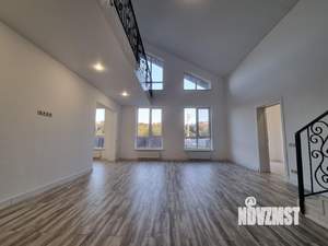 Дом 130м², 2-этажный, участок 10 сот.