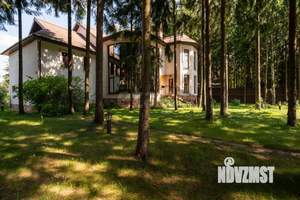 Дом 600м², 3-этажный, участок 20 сот.