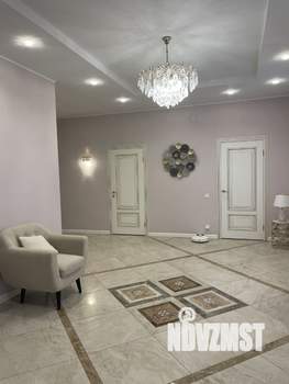 Дом 400м², 2-этажный, участок 16 сот.