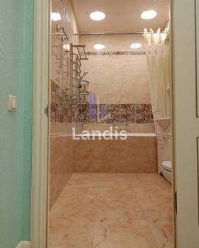 Дом 137м², 3-этажный, участок 1 сот.